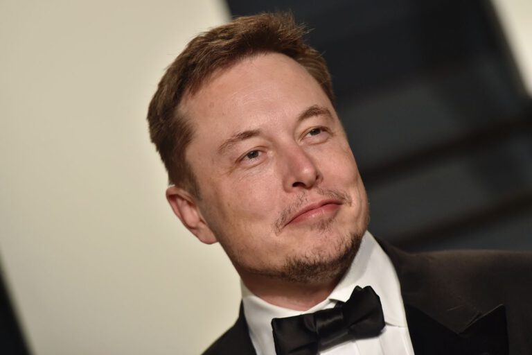 Elon Musk เผย Tesla ไม่สนใจปริญญา ถ้าหากคุณมีคุณสมบัติ 3 ข้อนี้ (มีคลิป)